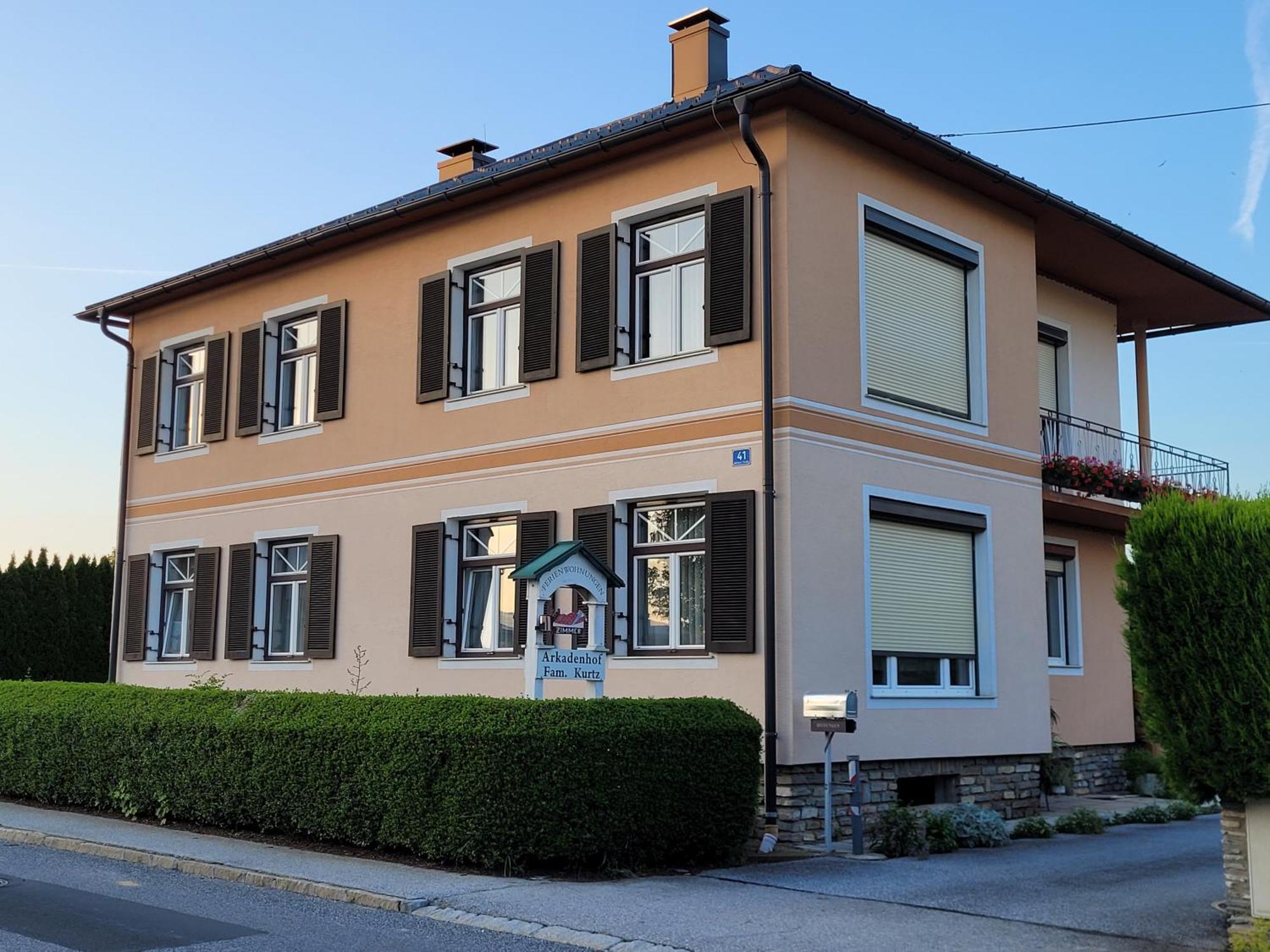 Arkadenhof Kurtz Hotel Markt Allhau Bagian luar foto